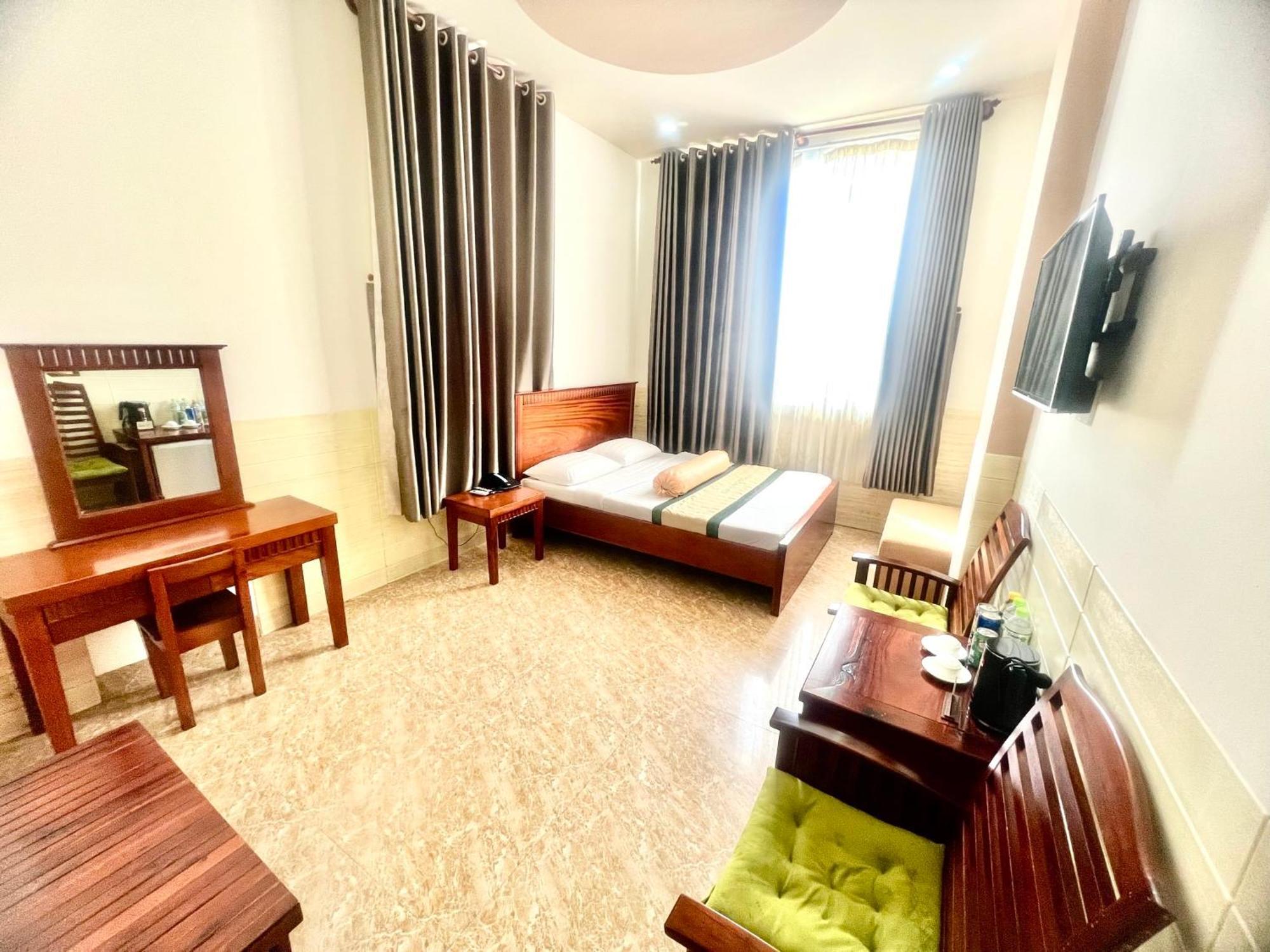 Xuan Huynh 3 Hotel Soc Trang Luaran gambar