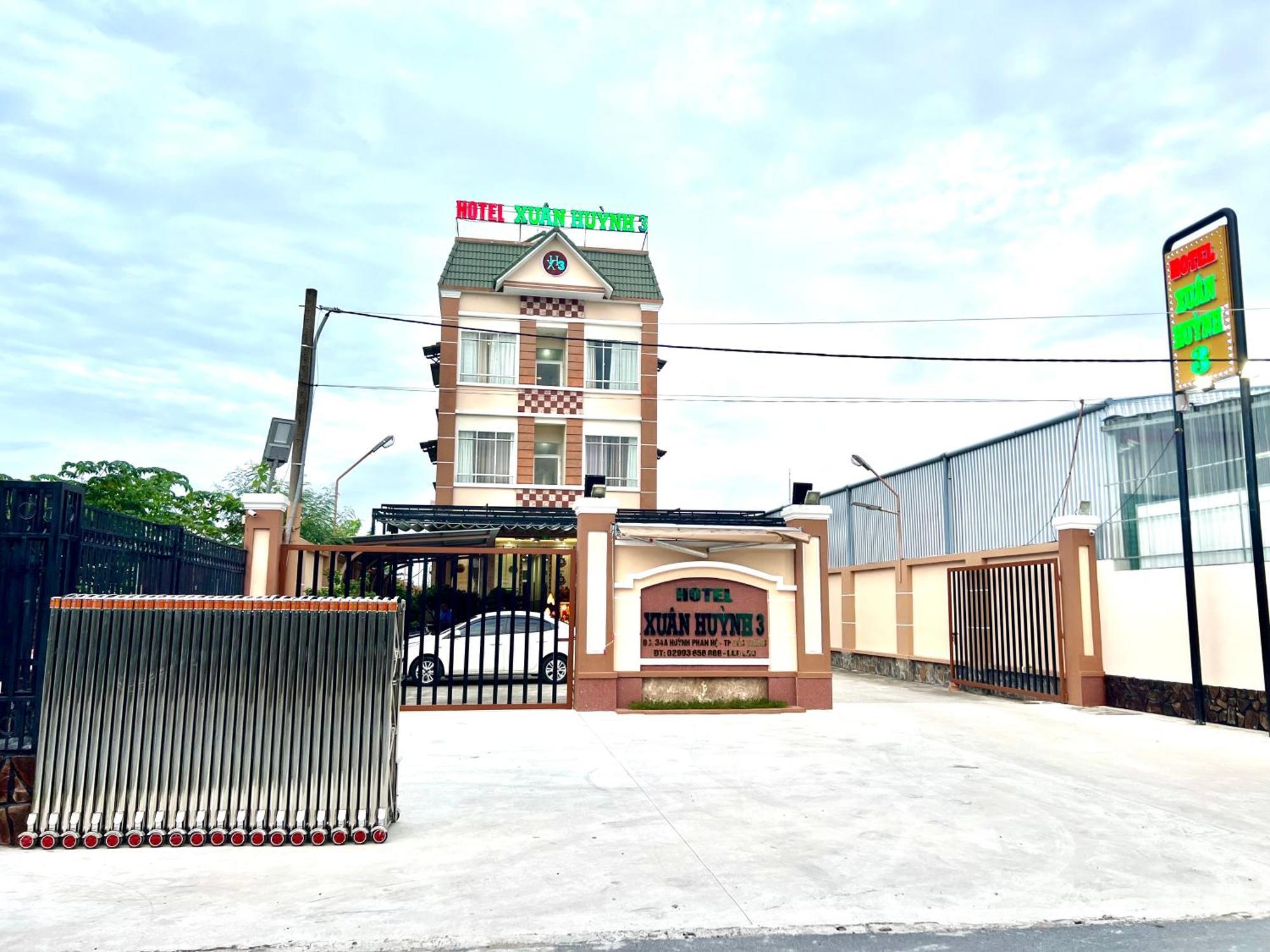 Xuan Huynh 3 Hotel Soc Trang Luaran gambar