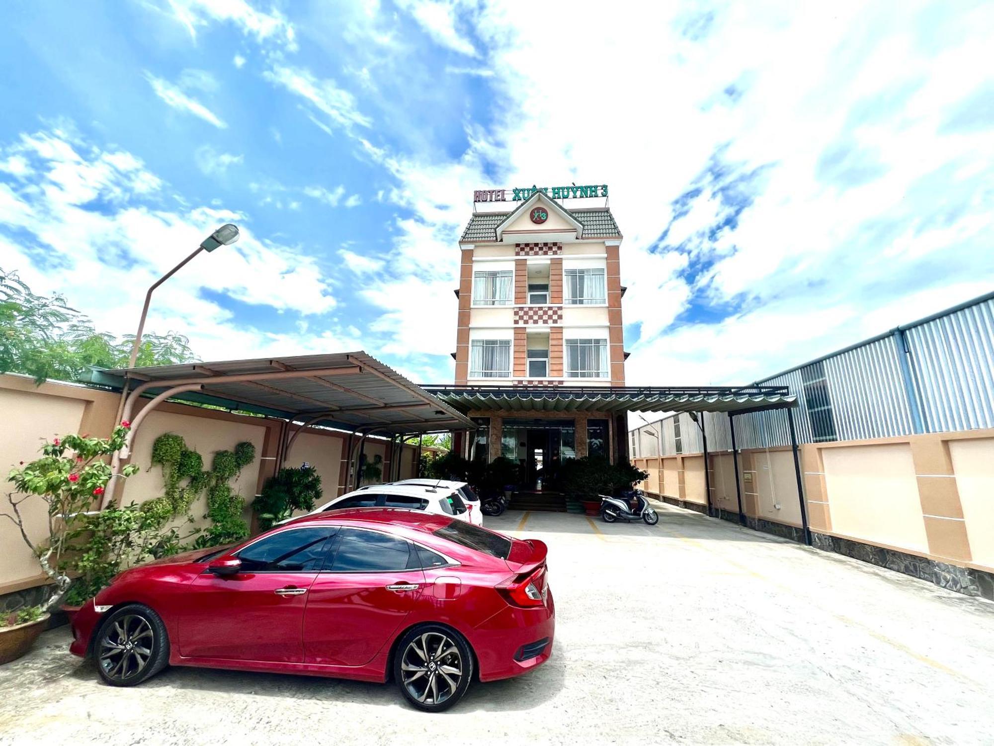 Xuan Huynh 3 Hotel Soc Trang Luaran gambar