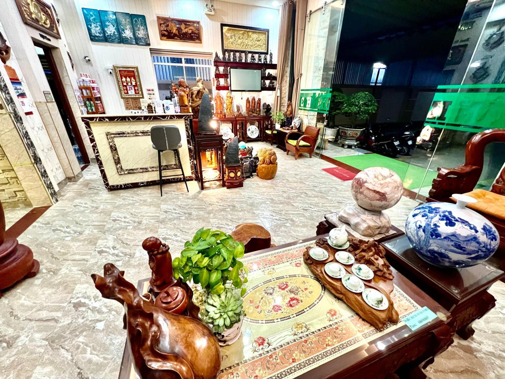 Xuan Huynh 3 Hotel Soc Trang Luaran gambar