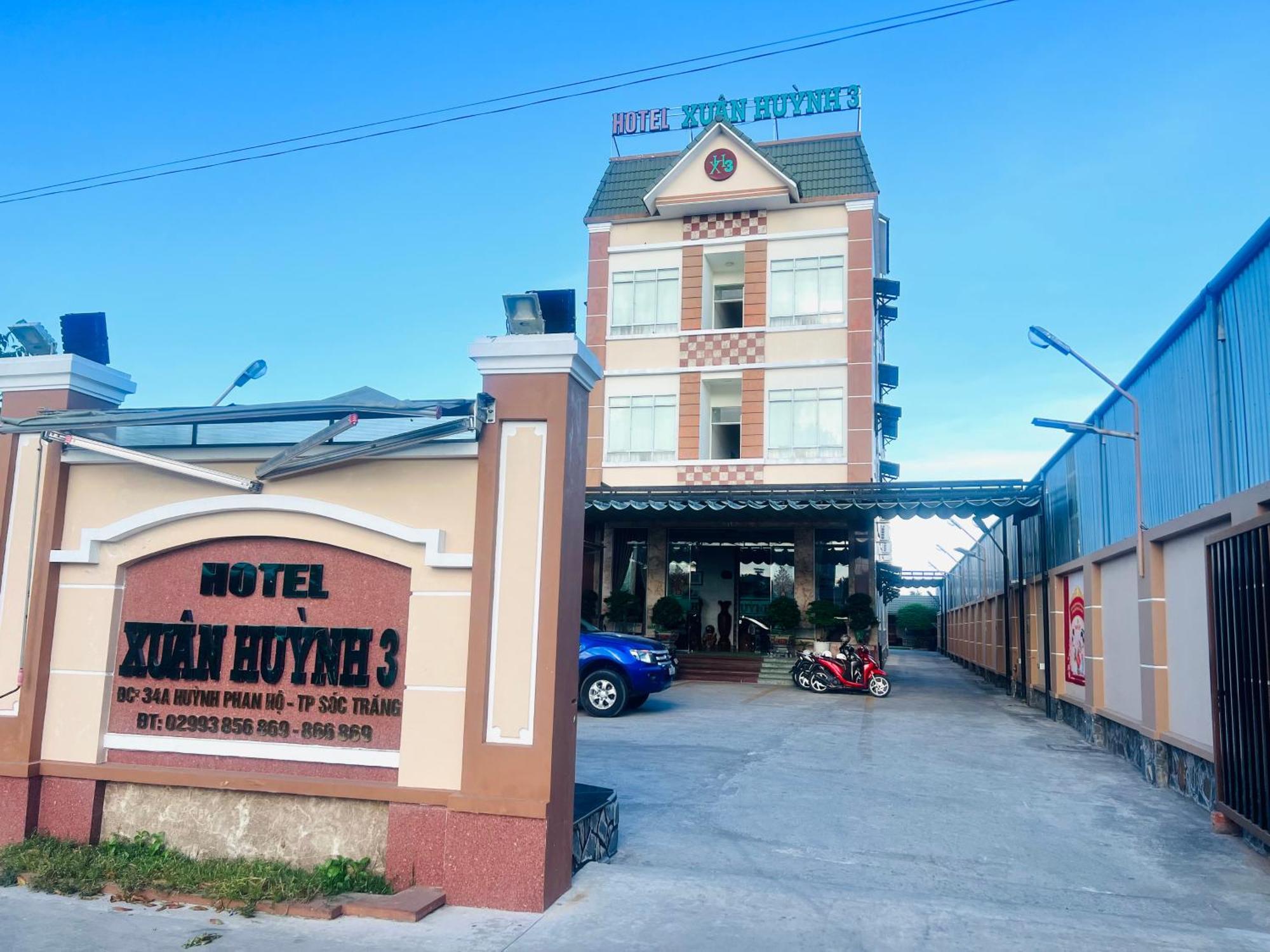 Xuan Huynh 3 Hotel Soc Trang Luaran gambar